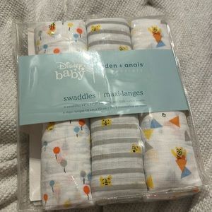 New in bag Pooh Swaddles (3)